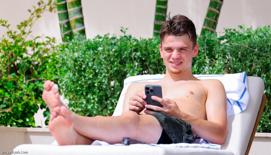 احتفال أهلاوي بالنخبة على شواطئ البحر الأحمر