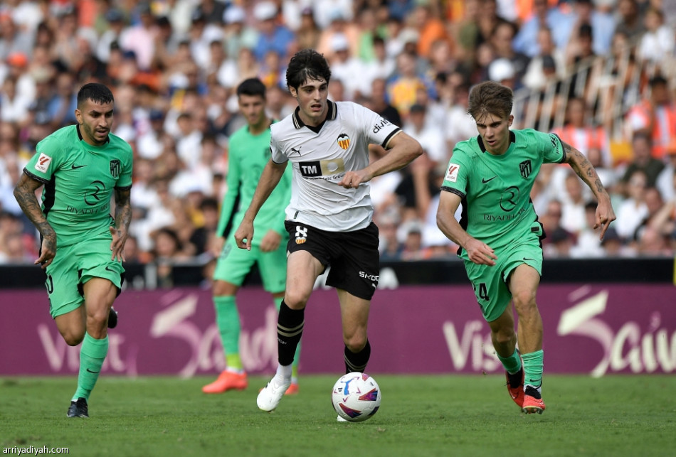 فالنسيا يقسو على أتلتيكو بثلاثية