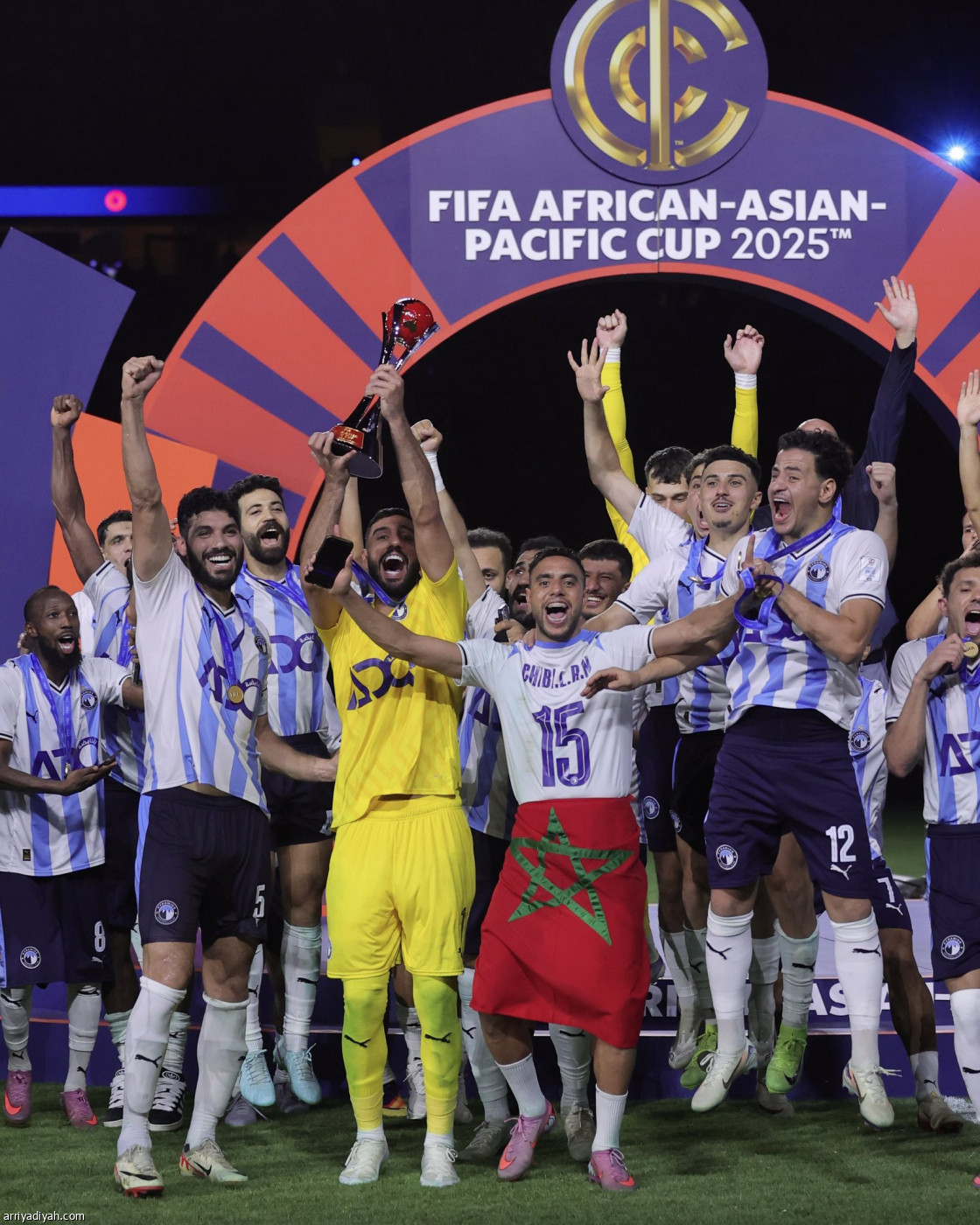 تتويج وحسرة