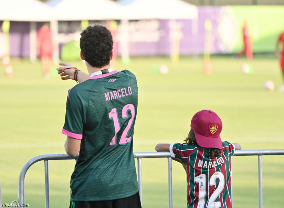 دينيز
يخفي قائمة الأهلي