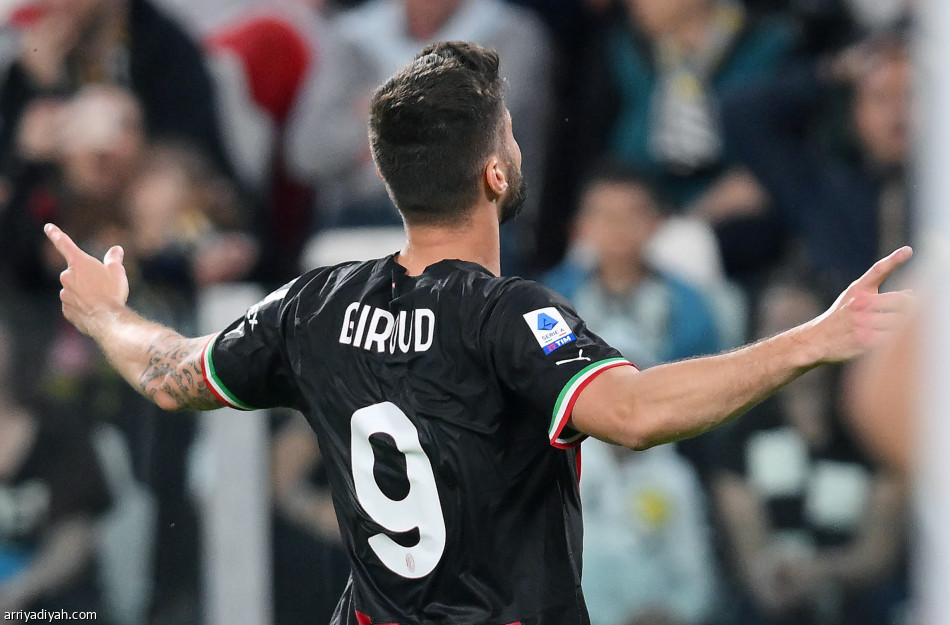 ميلان يكسب يوفنتوس ويتأهل إلى دوري الأبطال