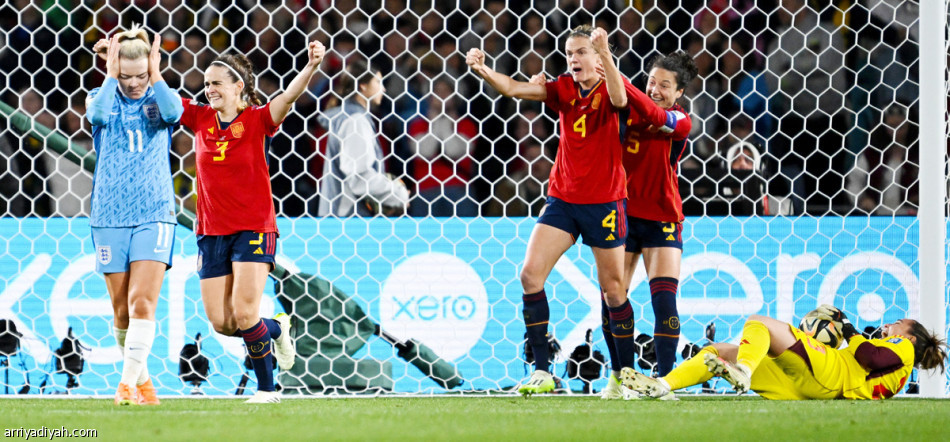 الإسبانيات
يتزعمن العالم