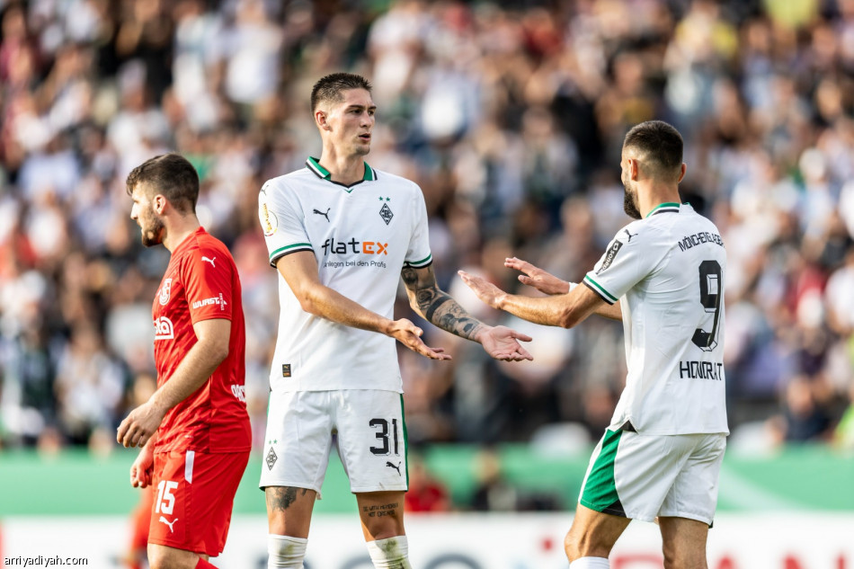 مونشنجلادباخ يسحق توس بيرسنبروك بسباعية