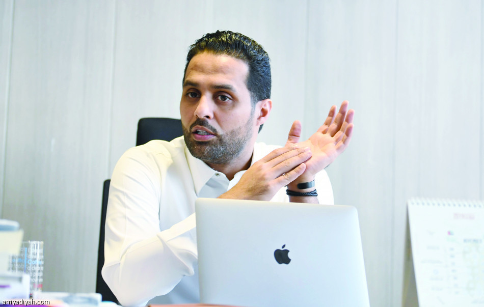 ياسر: 
مدرج الهلال.. متعة