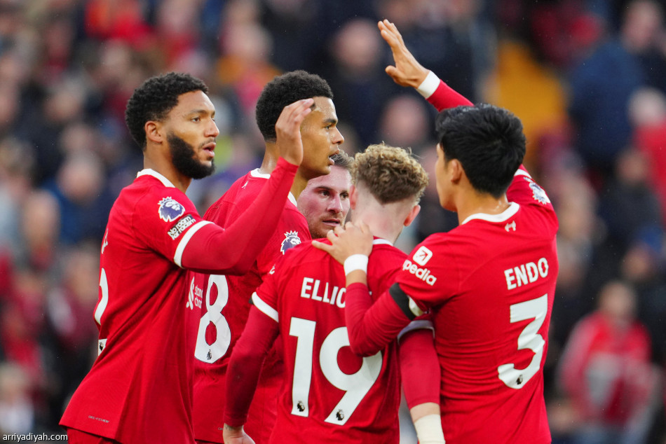 صلاح يقود ليفربول إلى عبور نوتينجهام بثلاثية