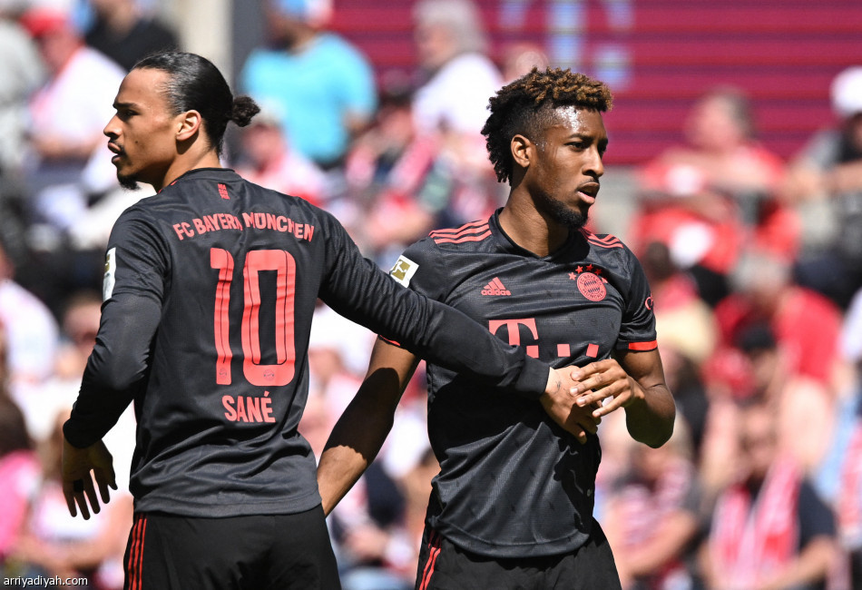 ماينز يهدي بايرن ميونخ لقب  «البوندسليجا»