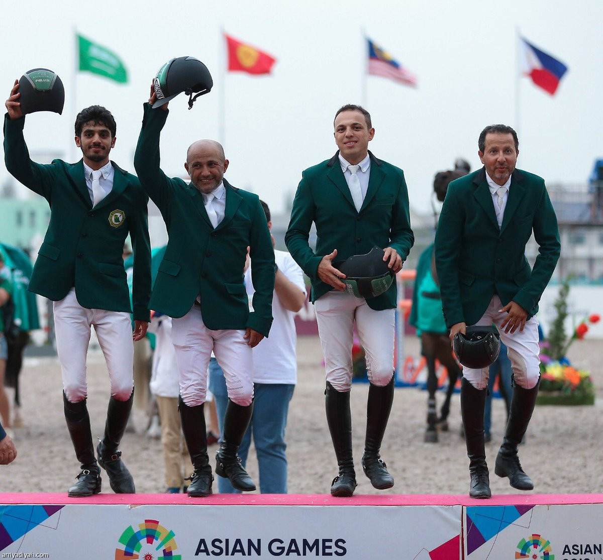 فرسان الذهب