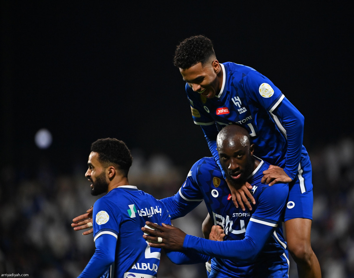 الهلال ينتصر