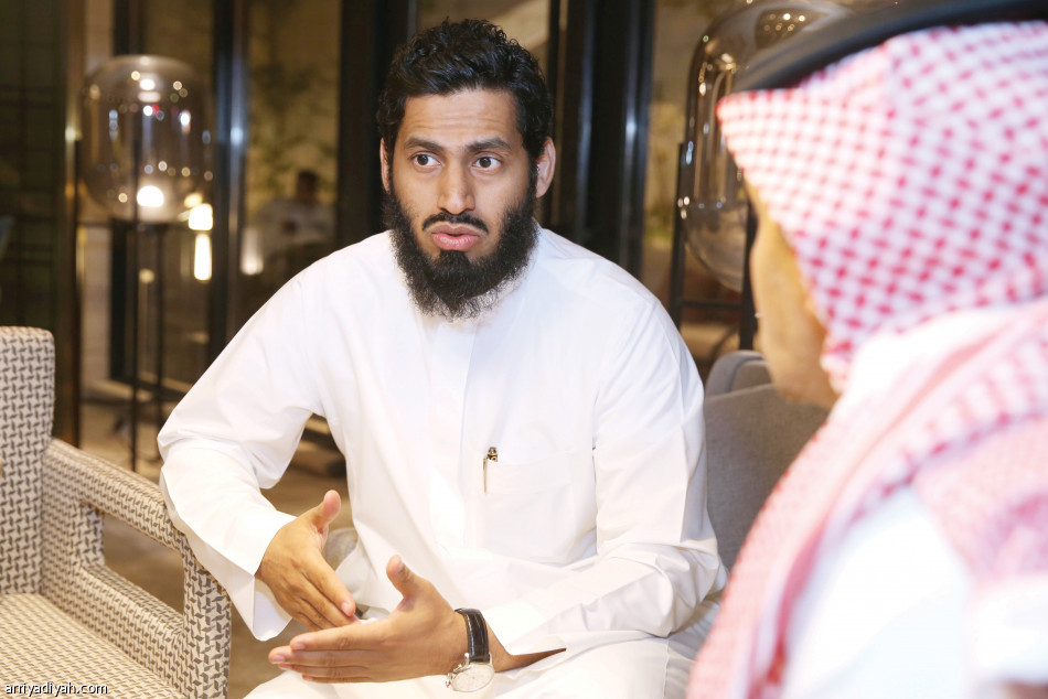 الحارثي:
اعتذر يا سامي