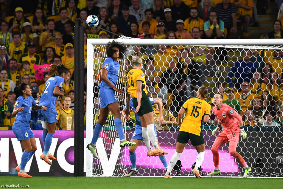 مونديال السيدات.. أستراليا تنهي مشوار رينارد