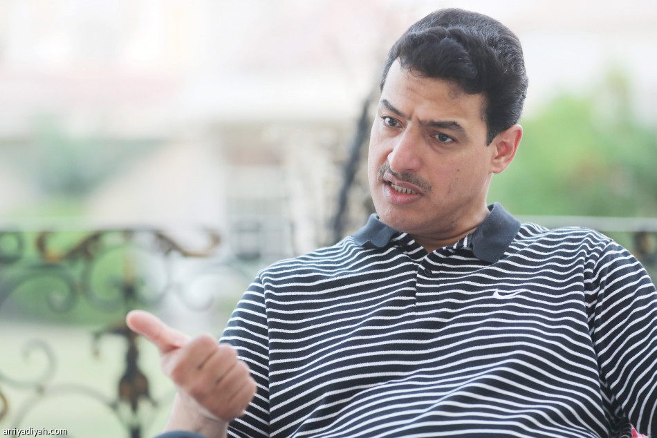 المسحل:
ريكارد فرض علينا.. ولا أعرف راتبه