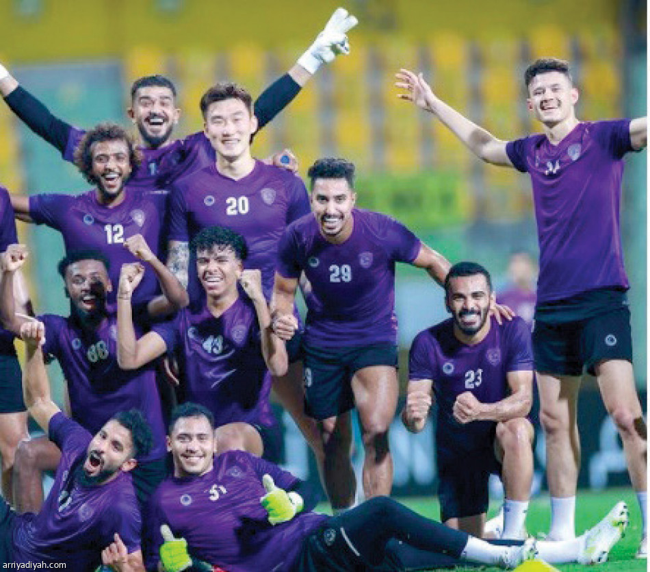 أفضلية هلالية.. 
على الاستقلال