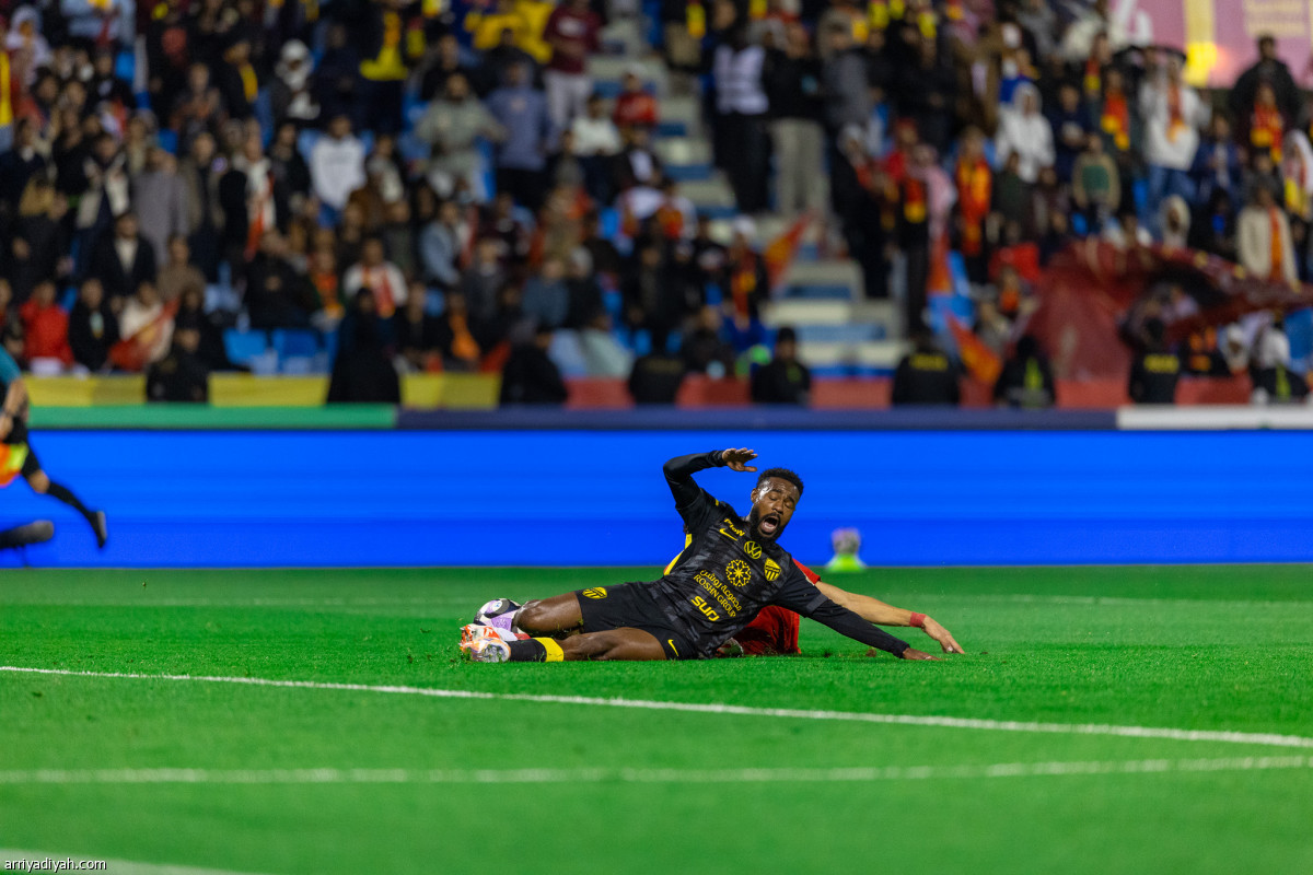 القادسية يواصل الفوز