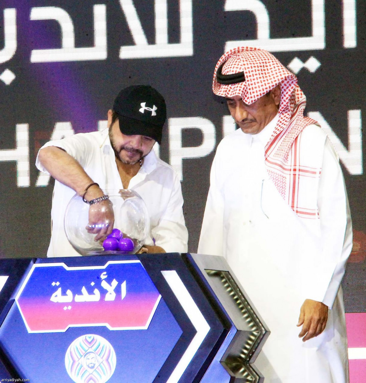 الإثارة مستمرة