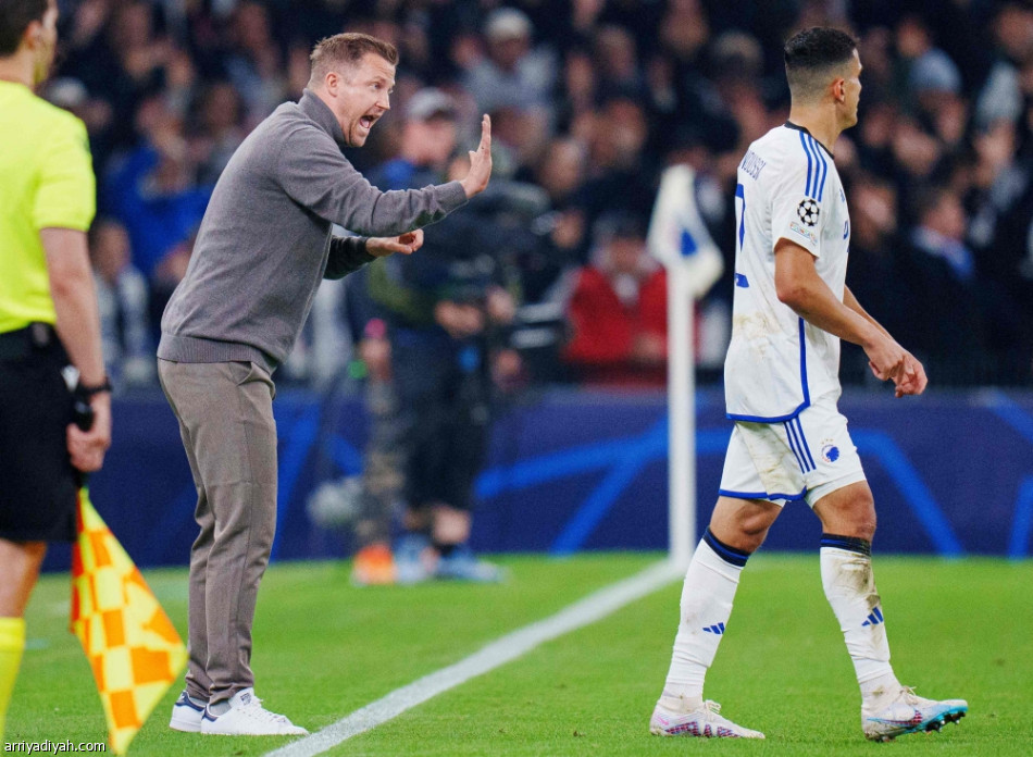 بايرن ميونيخ يعزز سجله القياسي بثنائية كوبنهاجن