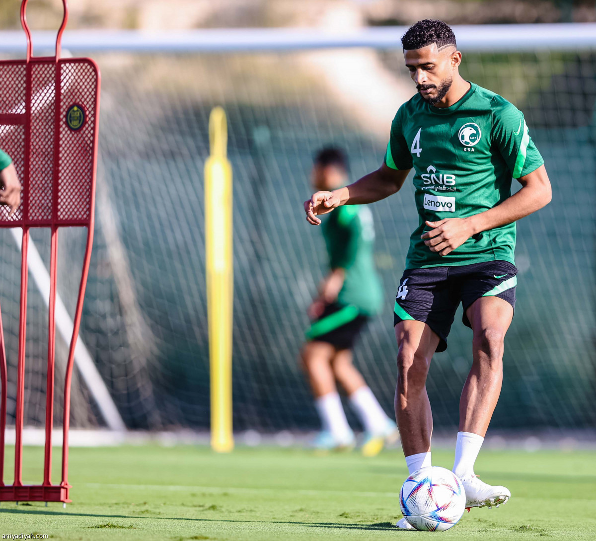 الأخضر يكثف التحضيرات