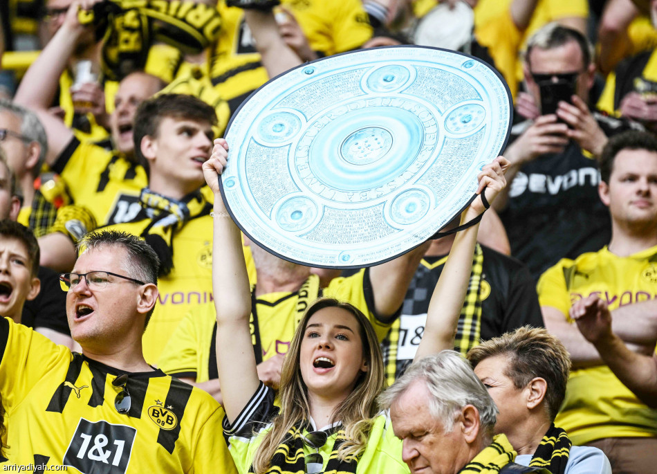 سيناريو قاتل
يمنح البايرن اللقب الـ 11