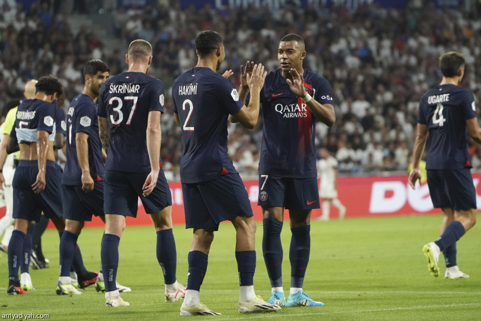 مبابي يقود سان جيرمان إلى اكتساح ليون