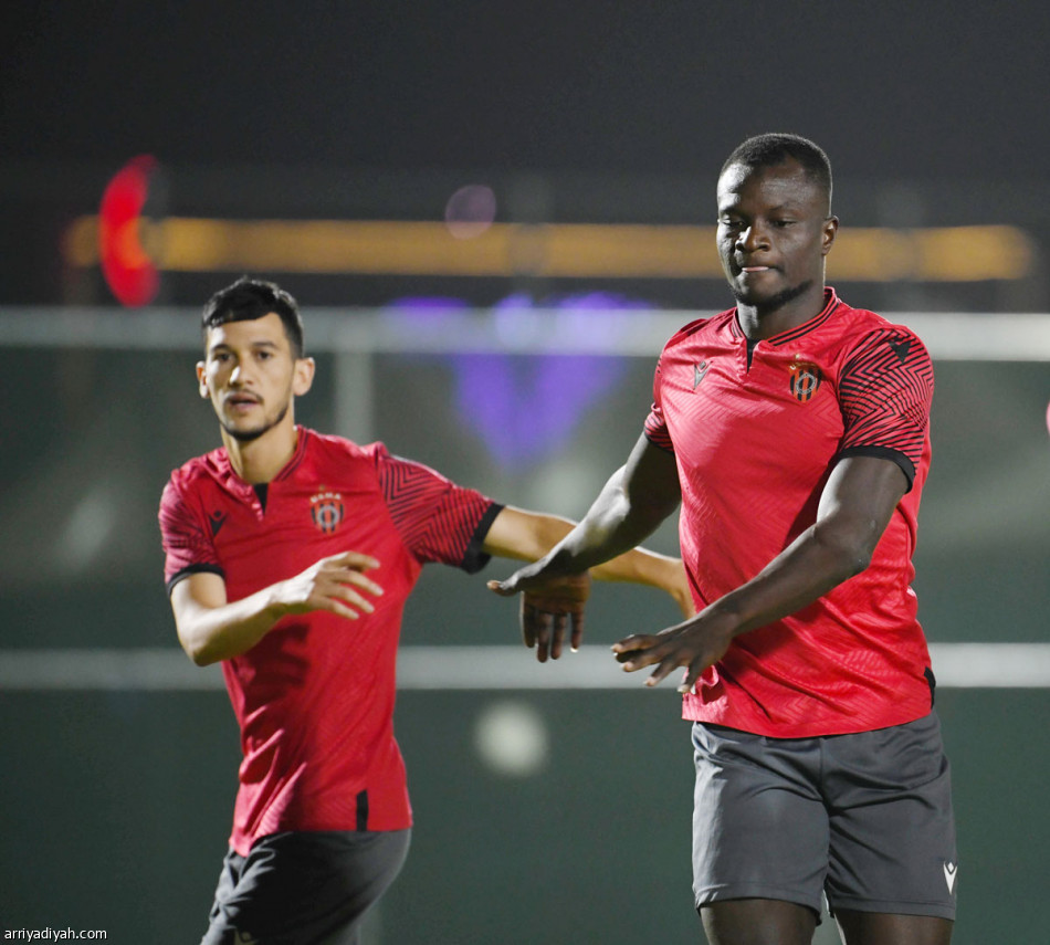 «كهربا» 
يعوض موديست