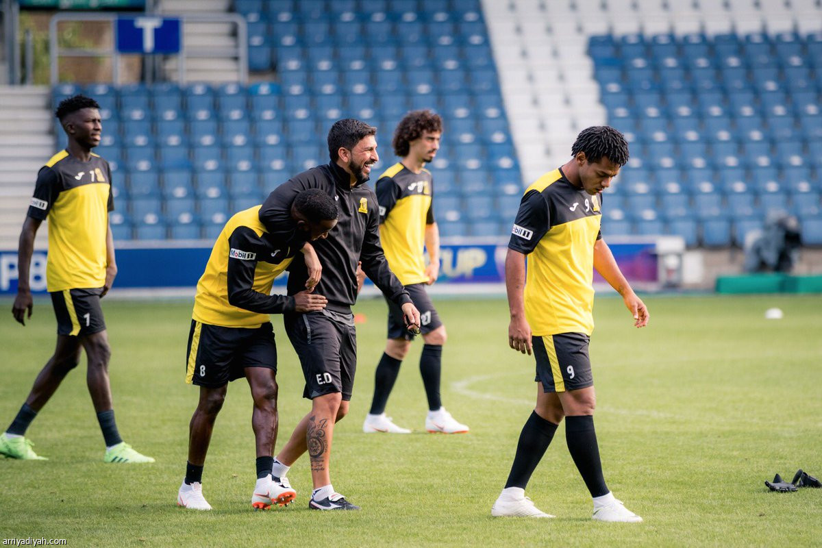 الأصفر يتحفز