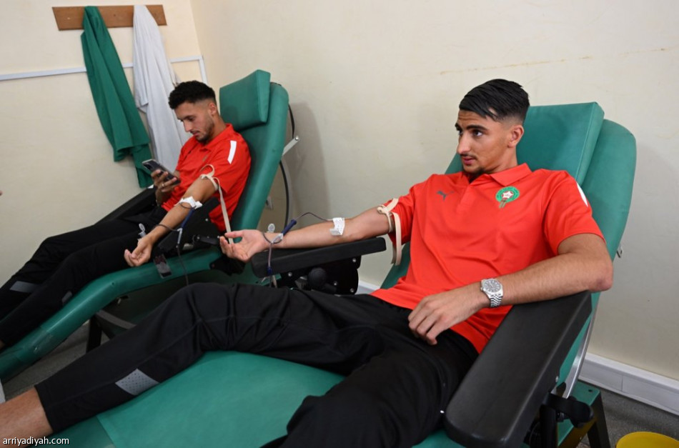 بعد الزلزال.. لاعبو المغرب يتبرعون بالدم