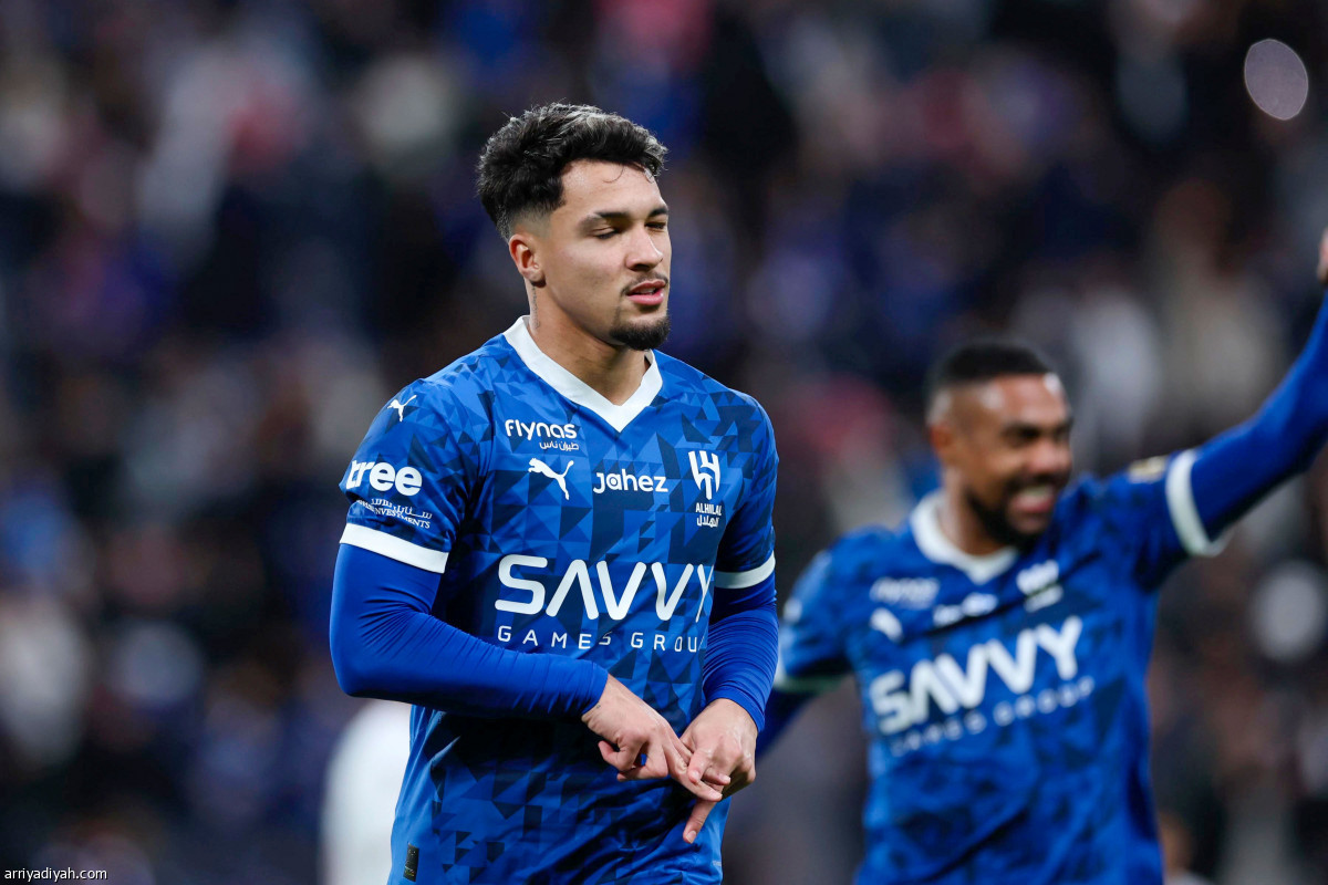 الأزرق يتعافى