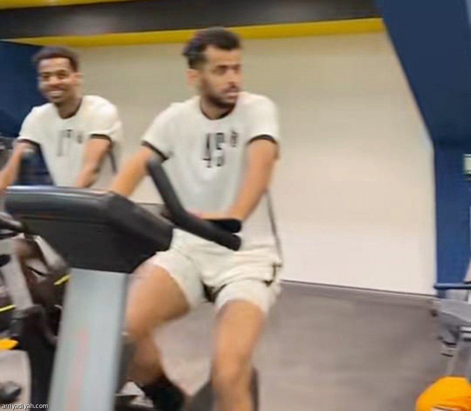 سناب يوثق 
أجواء الديربي