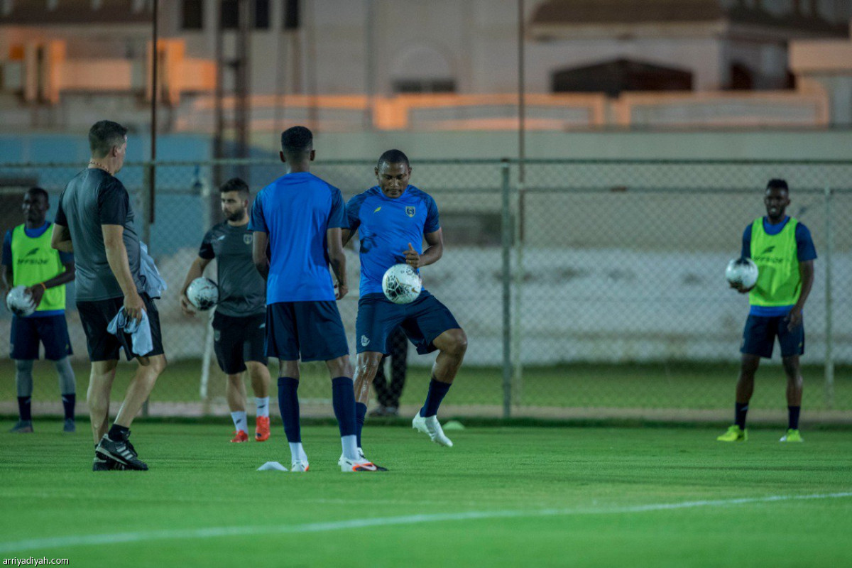 التعاون .. مناورة وتكتيك