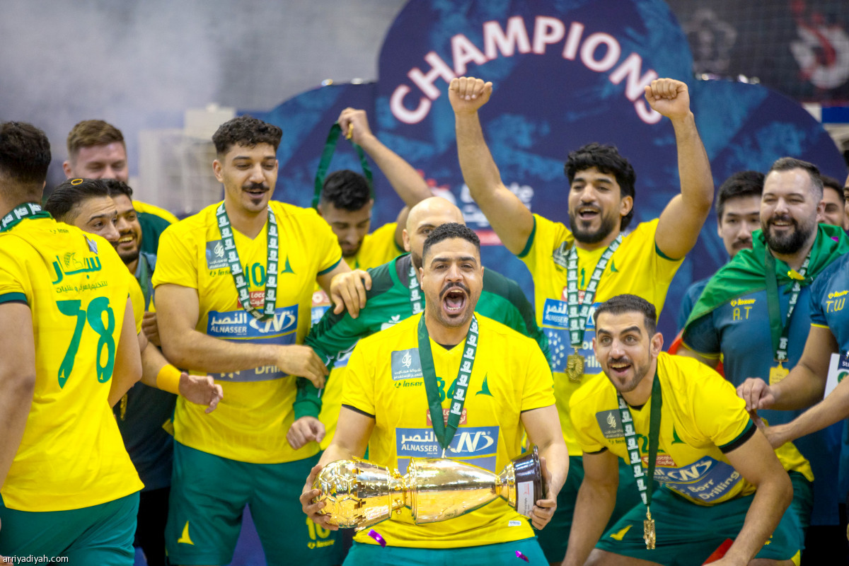 الخليج.. بطولة رابعة