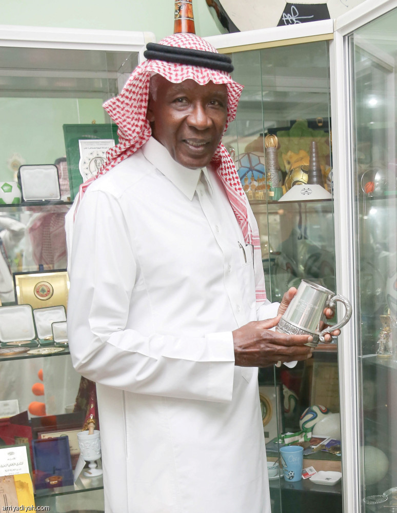 أحمد عيد: 
قلت: «لا» لعبد الله بن مساعد