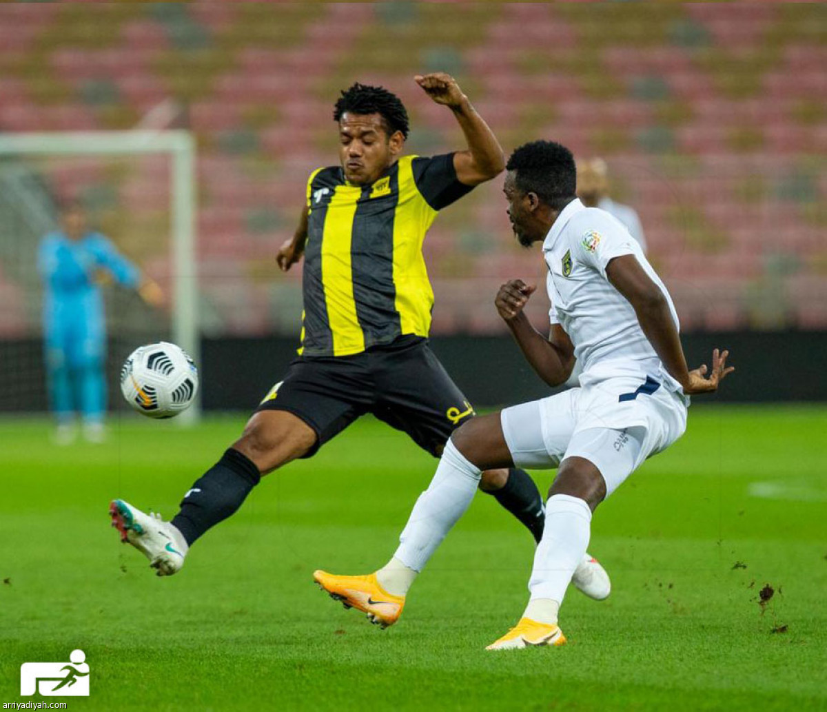 التعاون يقاوم الظروف