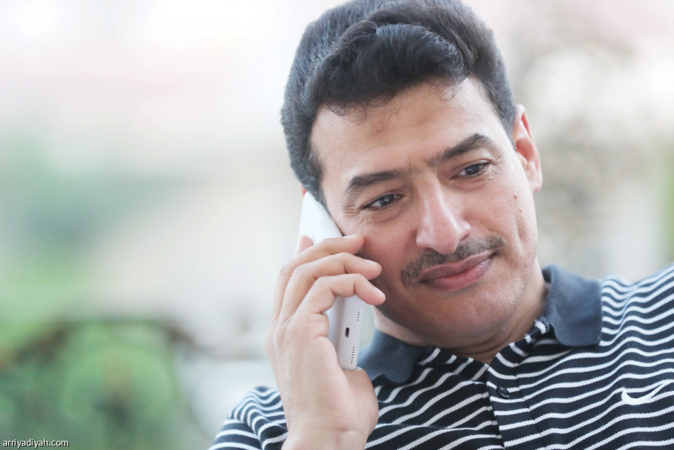 المسحل:
ريكارد فرض علينا.. ولا أعرف راتبه