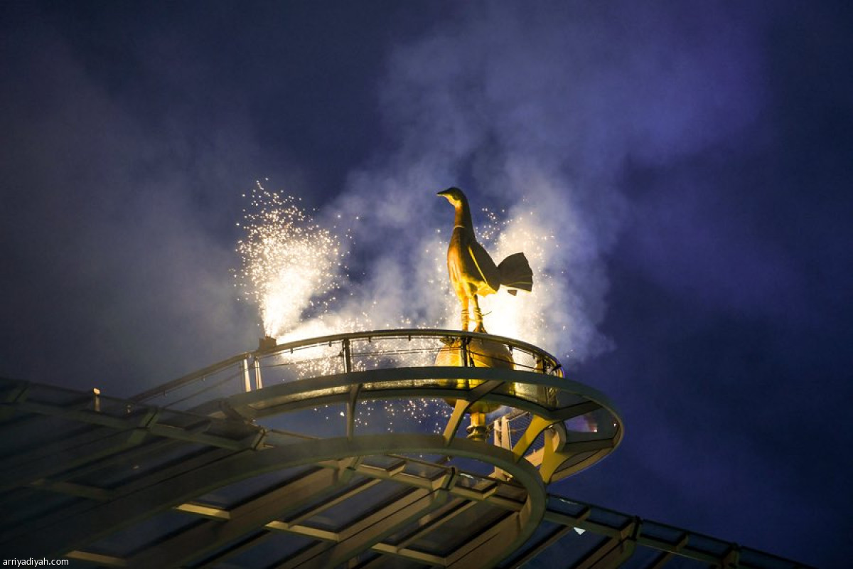 توتنهام يدشن ملعبه