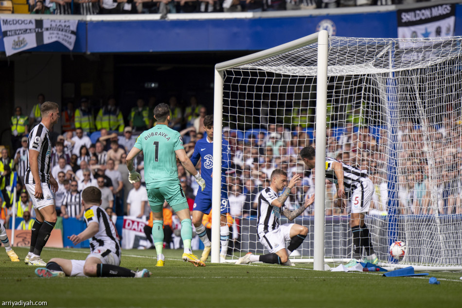 نيوكاسل وتشيلسي يتعادلان