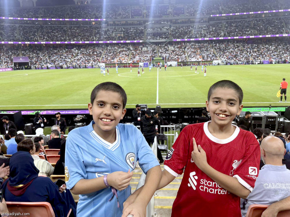 من المحاولة الأولى.. «السماوي»
بطل العالم بأكبر انتصار