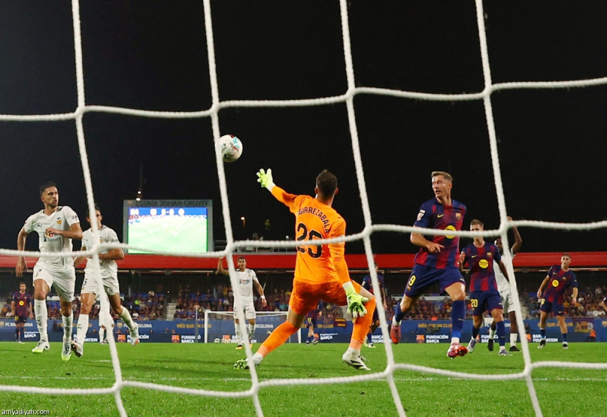 البارسا ينهض بسداسية