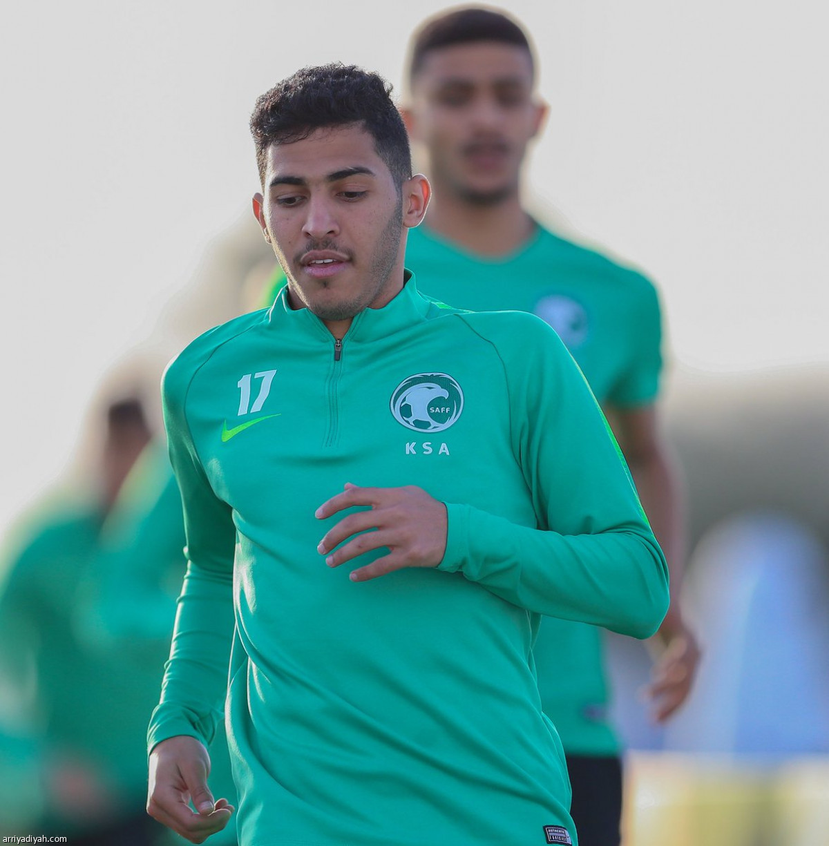 الأخضر يعاود تدريباته